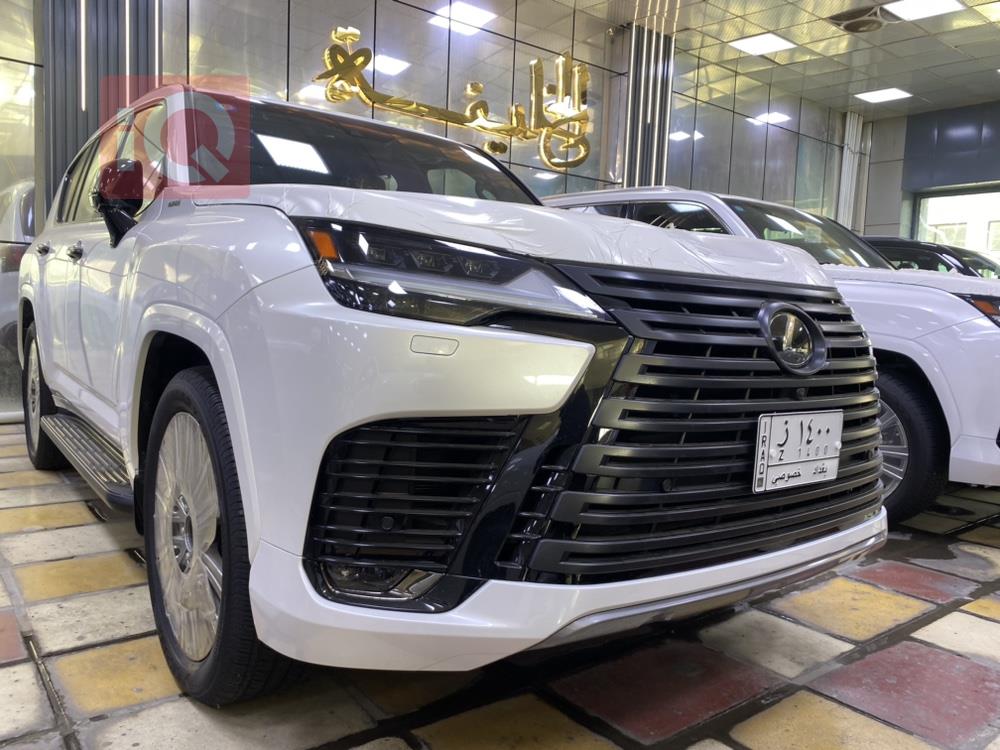 Lexus LX